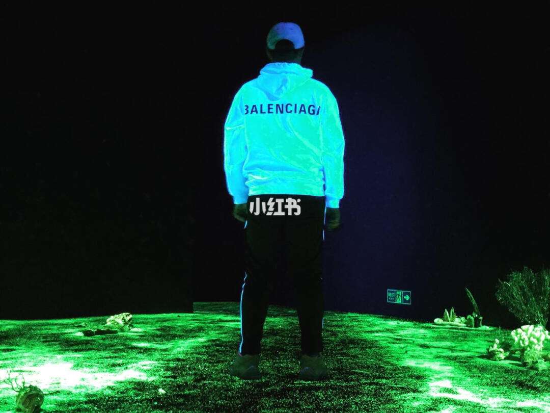 德赢体育官网入口登陆-包含深海海底自行车赛，探索深蓝的极速旅程的词条