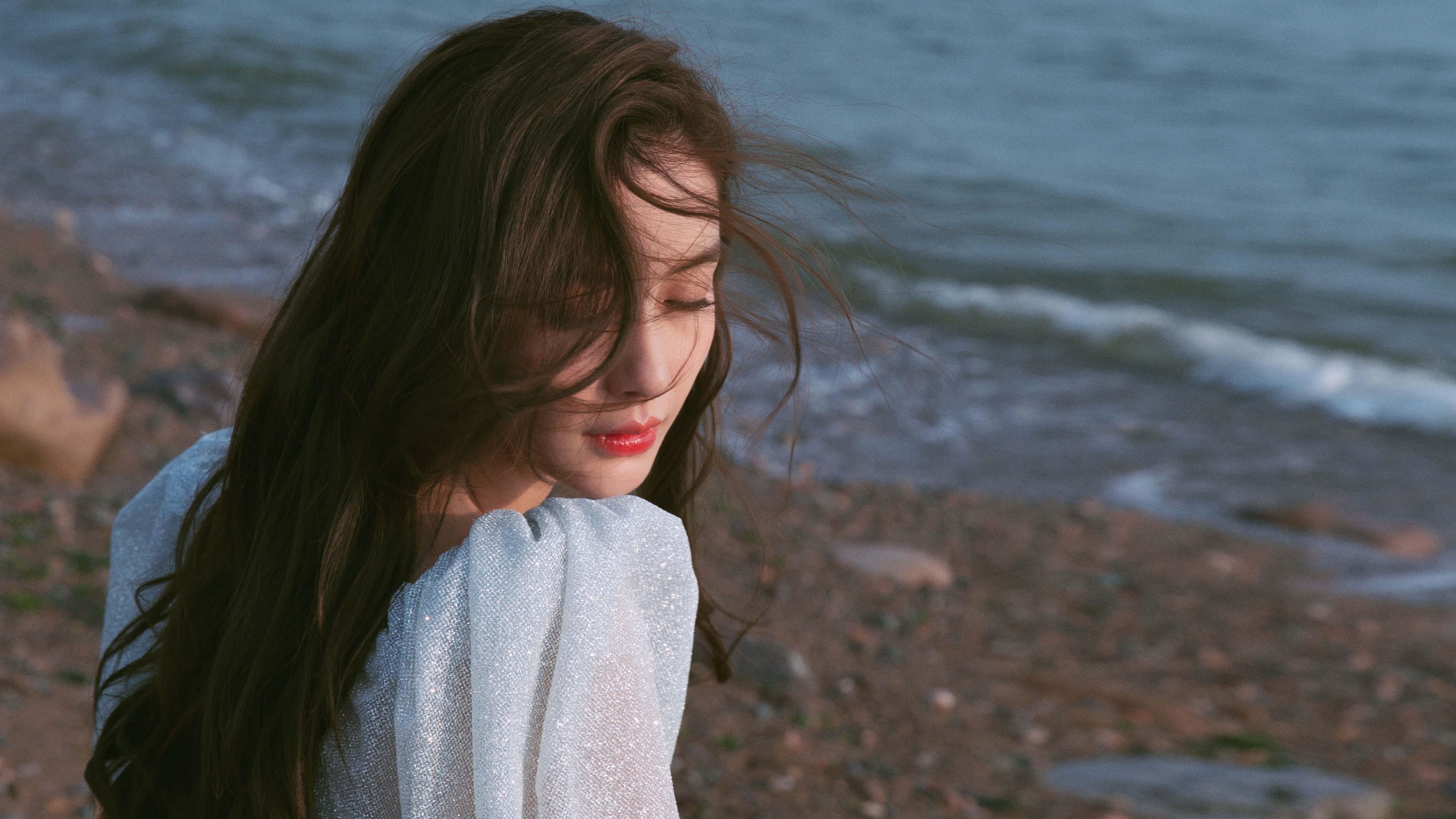 女子国家队训练中加强突破训练提升边路攻击效率，女子田径国家队